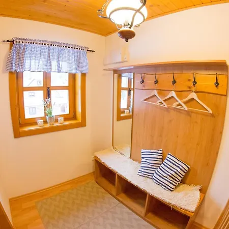 Drevenica Pri Hajenke * Zázrivá